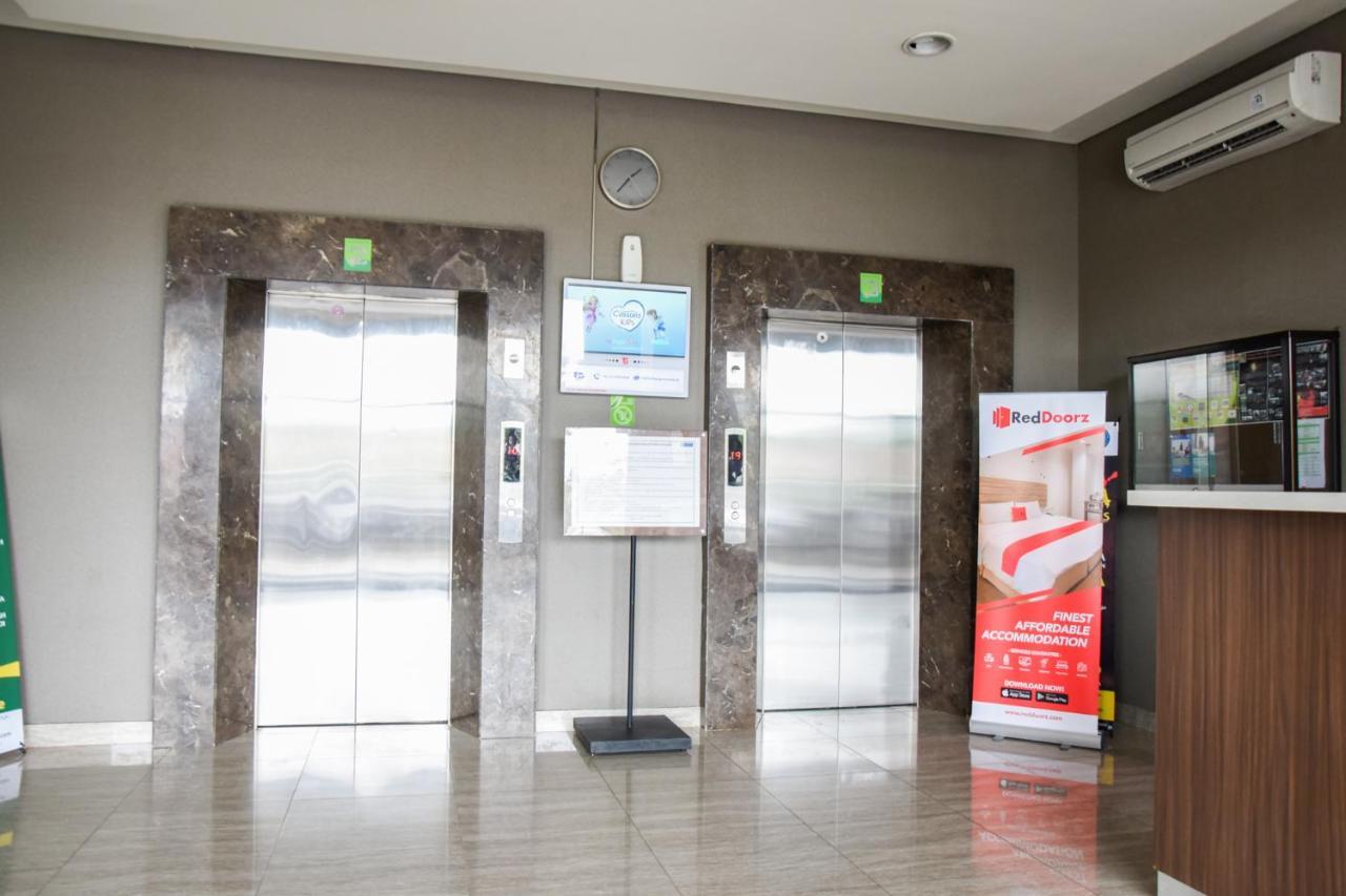 Reddoorz Apartment @ Serpong Green View Tangerang Exterior photo